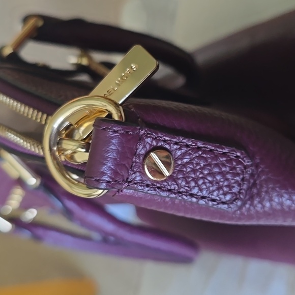 Michael Kors Handbag - Picture 11 of 14